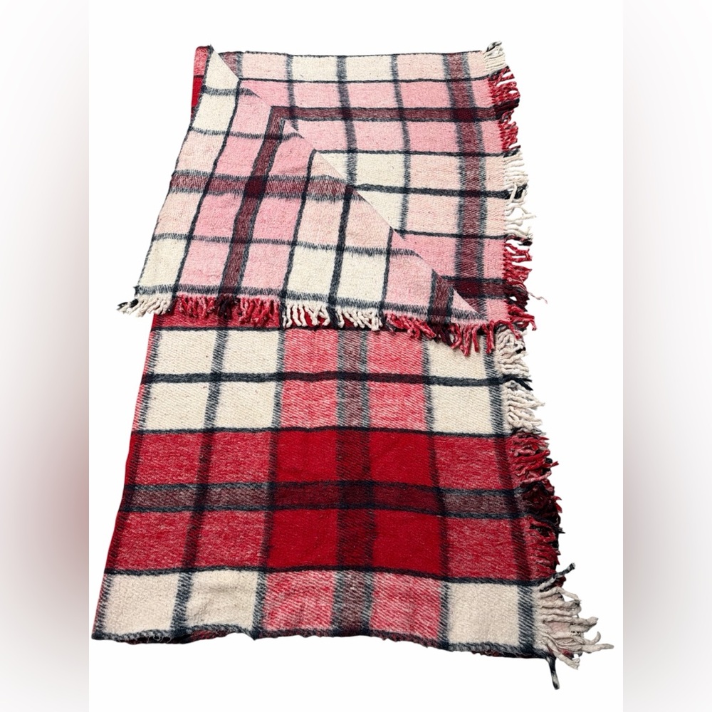 Reversible Plaid super warm Red and Pink - then red and white on back